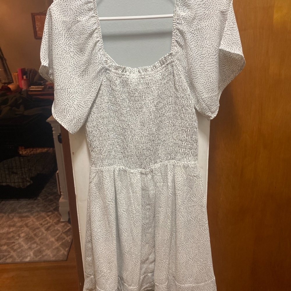 Dress - Picture 2 of 3